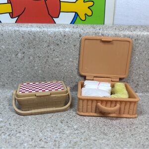 Vtg Fisher Price Loving Family Picnic Baskets Dollhouse Accessories